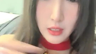 JK装极品萝莉顶级肥臀开档黑丝，反差清纯又很骚，特写大屁股套弄，操的直浪叫，无毛小穴被大屌撑开，一下下撞击