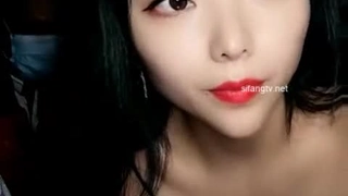 肛门脱出【媚黑女老师】上海高级中学老师媚黑脸上大黑屌