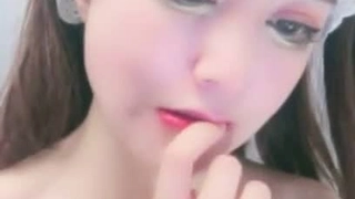 色文很紧的小穴，叫声动人