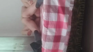 2022.4.10，【挣钱买奥迪拉水泥】，今晚换点儿刺激的玩法，良家少妇调教