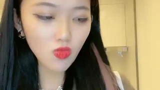 大学女孩们用油和内射自慰,最后一场