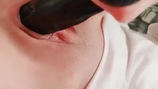 青春露脸皮卡丘下部，点赞100收藏300上女警